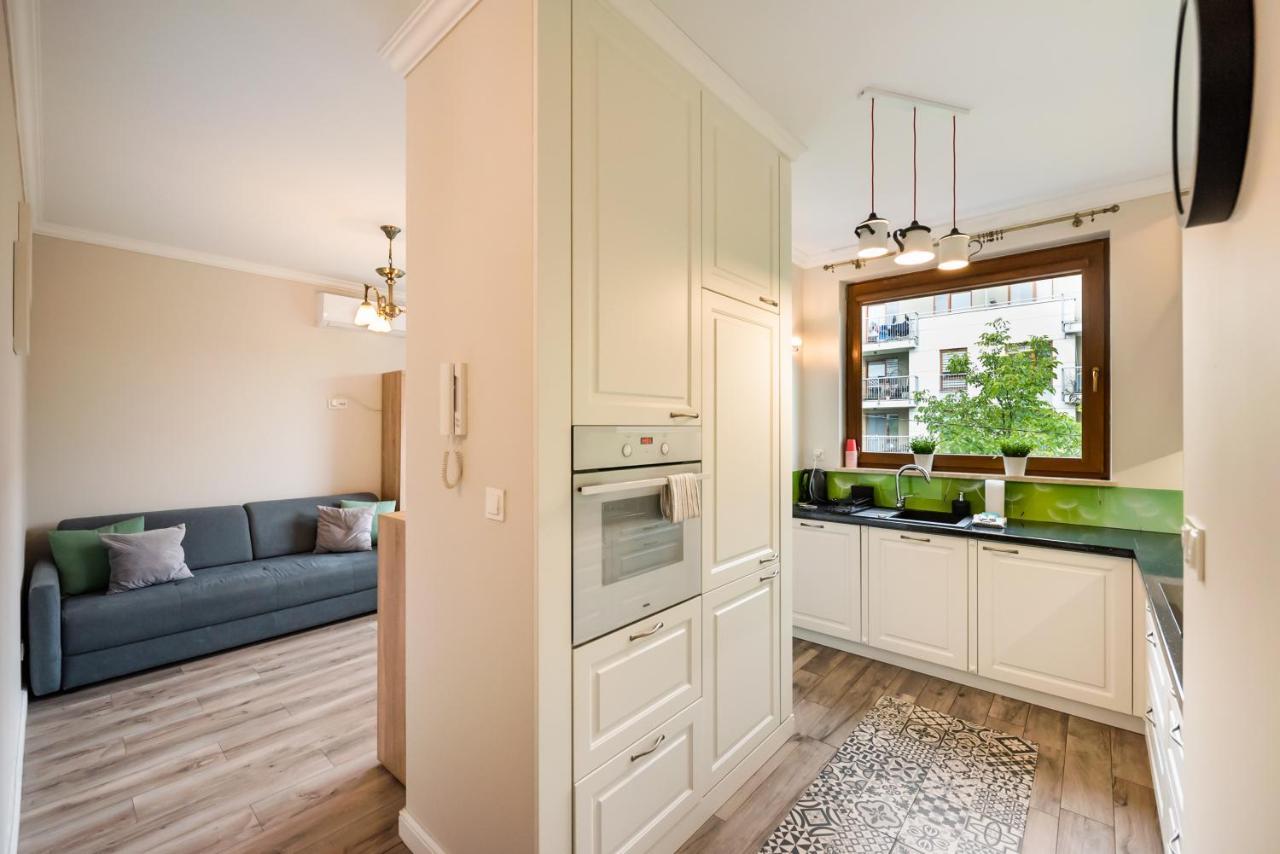 Prestige Verdant Apartment Varsó Kültér fotó