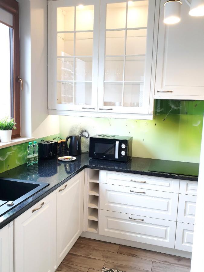 Prestige Verdant Apartment Varsó Kültér fotó